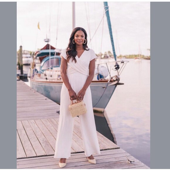 Gal Meets Glam Size 00 Delaney Jumpsuit Wine New Holidays Office Wedding Guest - Picture 12 of 16